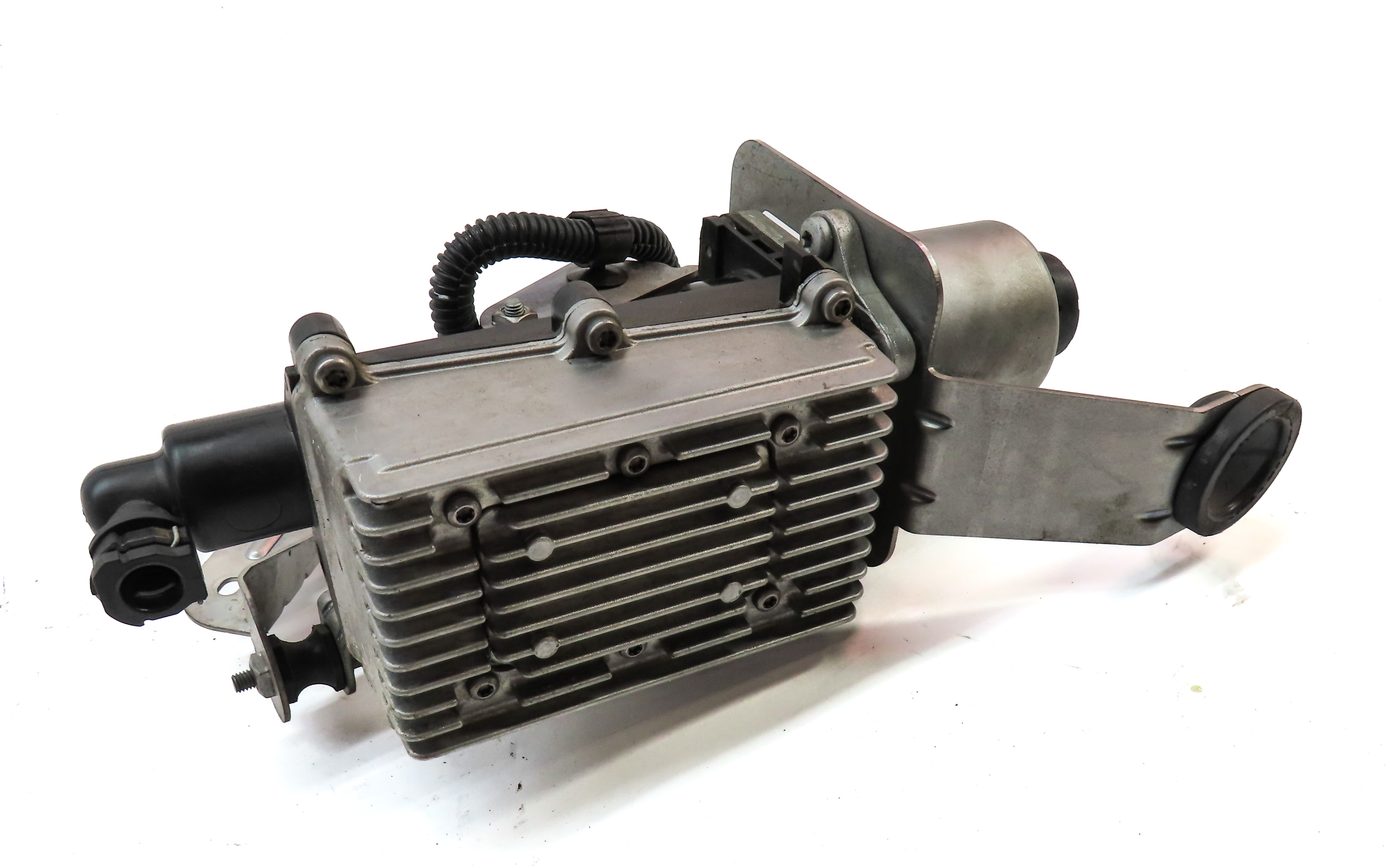 2015 PORSCHE CAYENNE E-HYBRID (958) TRANSMISSION HYDRAULIC SERVO CLUTCH ACTUATOR — exact item pictured